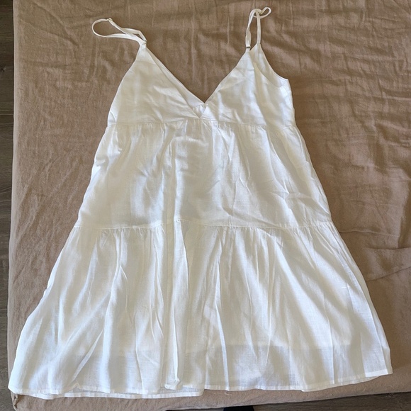 Rhythm Classic Tiered Mini Dress Size S - Picture 4 of 6